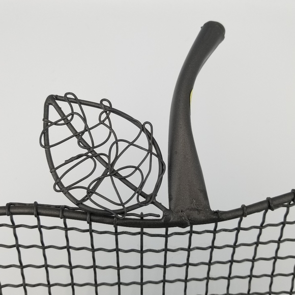 Apple Shape Black Metal Wire Fruit Basket - Picture 3 of 5